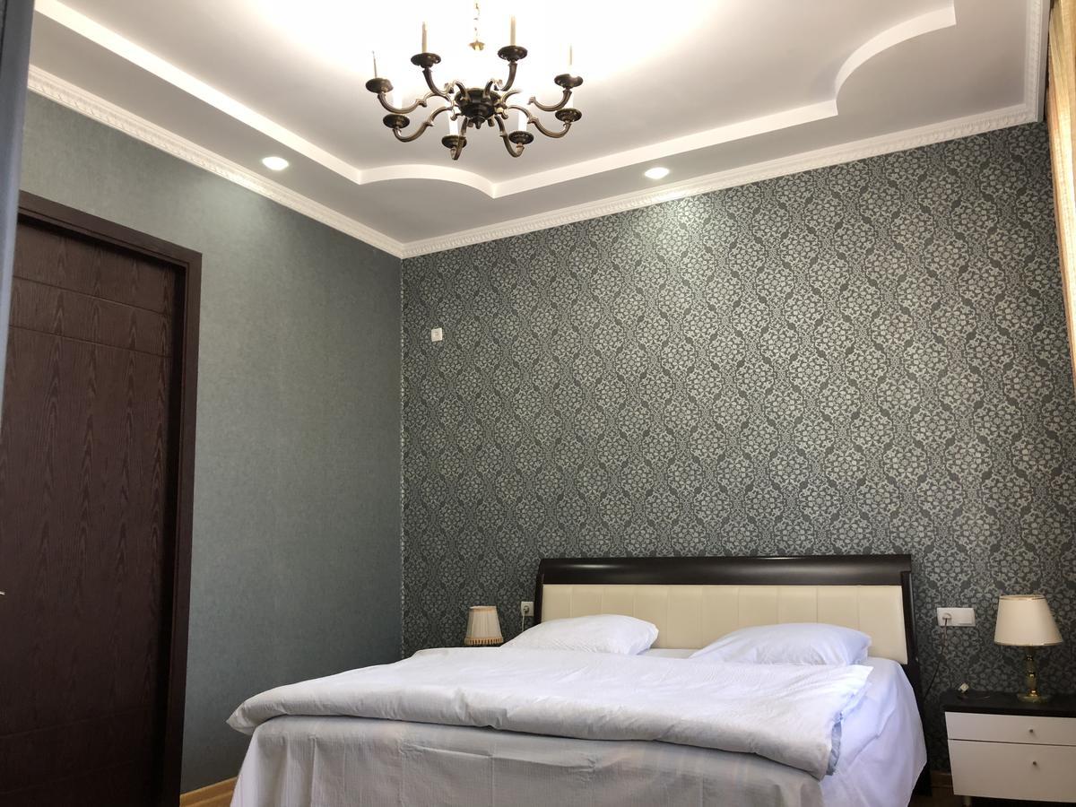 Guest House Tasunia Kutaisi Eksteriør billede