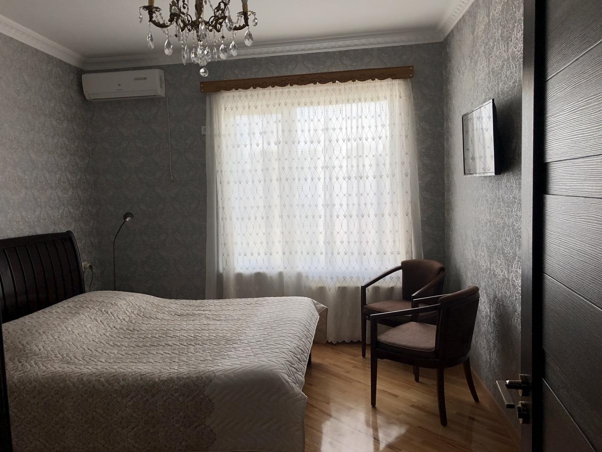 Guest House Tasunia Kutaisi Eksteriør billede