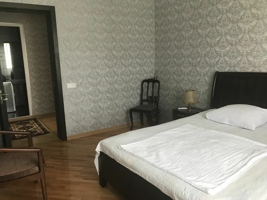 Guest House Tasunia Kutaisi Eksteriør billede
